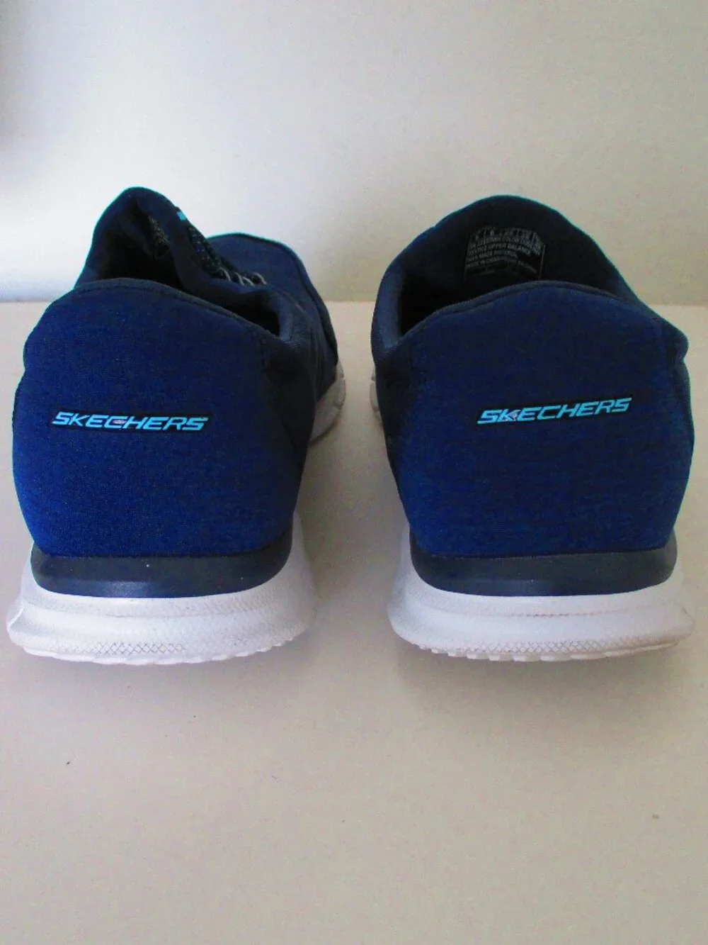 Skechers Dual Lite Memory Foam Womens Navy Textile Fashion Sneaker - Size 9 Wide